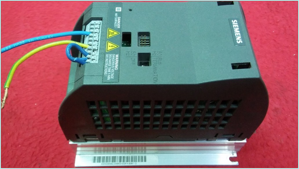 SIEMENS 6SL3211-0AB15-5UA1 6SL3211-0AB13-7UA1 SINAMICS G110 CPM110 AIN 0,55KW SÜRÜCÜ